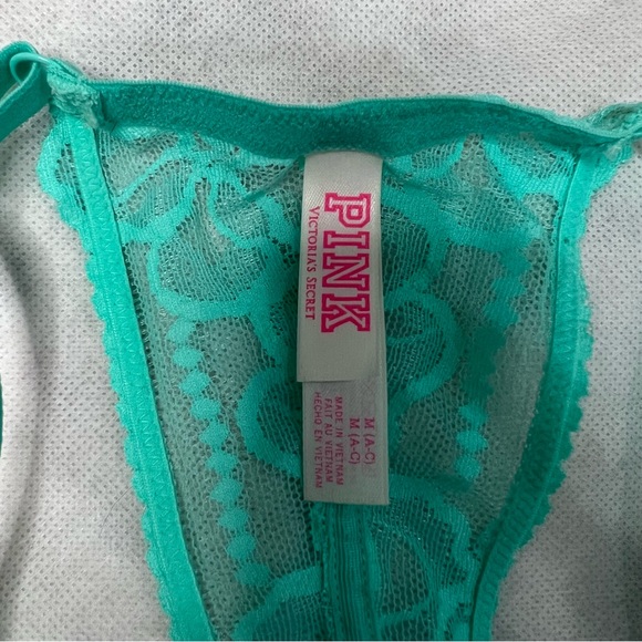 Bundle of Bras size 34C and medium - Picture 7 of 7